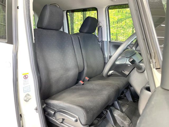 HONDA N BOX 2015 Image 31