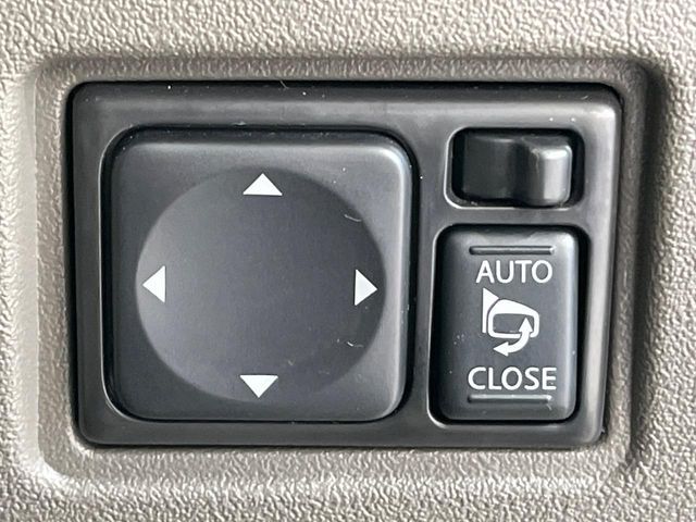 NISSAN MARCH  4WD 2010 Image 31