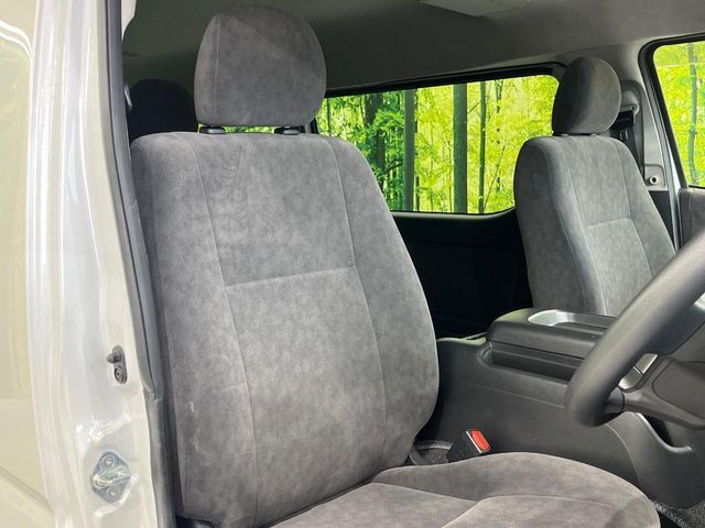 TOYOTA HIACE WAGON 4WD 2023 Image 31