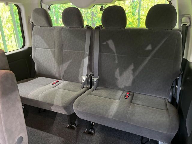 TOYOTA HIACE WAGON 4WD 2023 Image 31