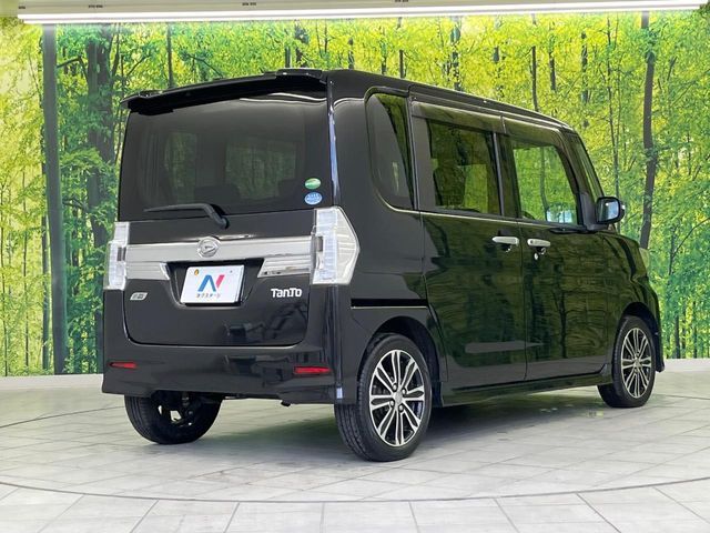 DAIHATSU TANTO CUSTOM 2014 Image 31