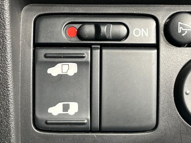 HONDA FREED SPIKE 4WD 2011 Image 31