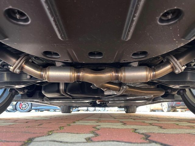 TOYOTA LEXUS ES300H 2019 Image 31