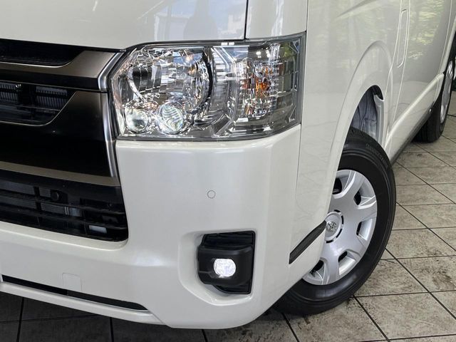 TOYOTA HIACE VAN 4WD 2026 Image 31