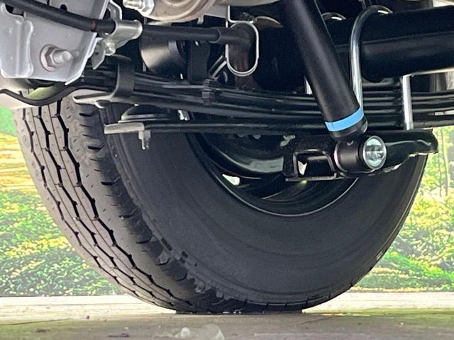 TOYOTA HIACE VAN 4WD 2026 Image 31