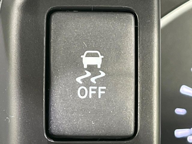 TOYOTA HIACE VAN 4WD 2026 Image 31