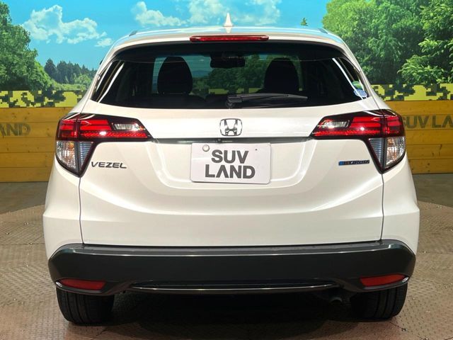 HONDA VEZEL HYBRID 2015 Image 31