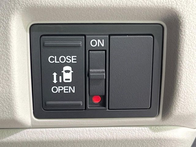 HONDA N BOX 2025 Image 31