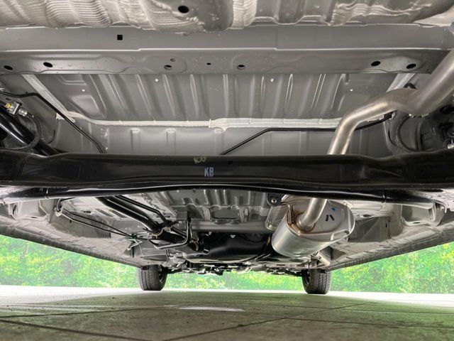 HONDA N BOX 2025 Image 31