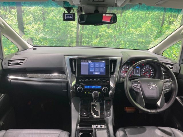 TOYOTA ALPHARD 2023 Image 31