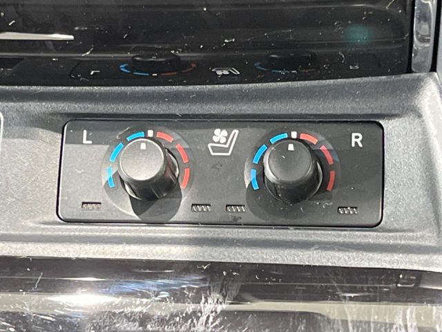 TOYOTA ALPHARD 2023 Image 31