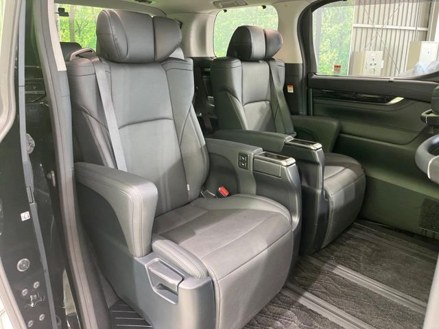 TOYOTA ALPHARD 2023 Image 31
