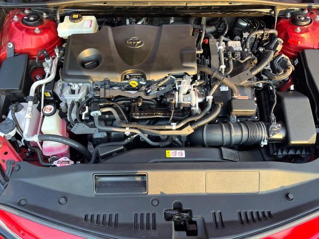 TOYOTA CAMRY HYBRID 2018 Image 31