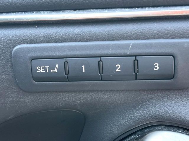 TOYOTA LEXUS ES300H 2020 Image 31