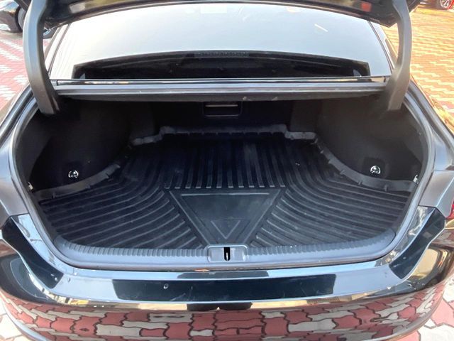 TOYOTA LEXUS ES300H 2020 Image 31