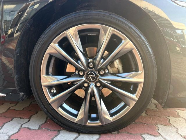 TOYOTA LEXUS ES300H 2020 Image 31