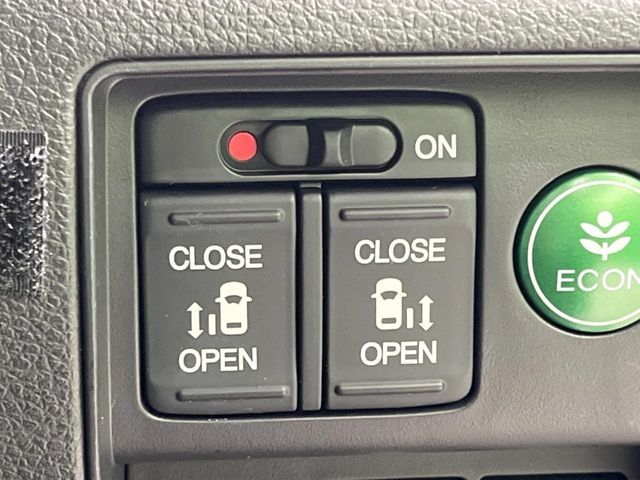 HONDA ODYSSEY HYBRID 2016 Image 31