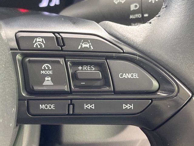 TOYOTA YARIS CROSS HYBRID 2025 Image 31