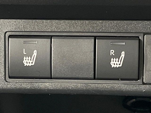 TOYOTA YARIS CROSS HYBRID 2025 Image 31