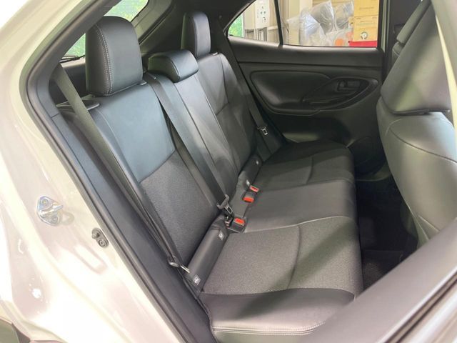 TOYOTA YARIS CROSS HYBRID 2025 Image 31