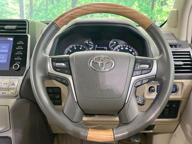 TOYOTA LANDCRUISER PRADO 2022 Image 31