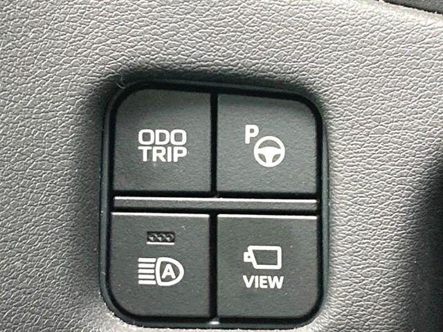 TOYOTA CROWN SEDAN HYBRID 2018 Image 31