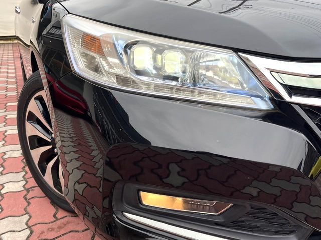 HONDA ACCORD HYBRID 2013 Image 31