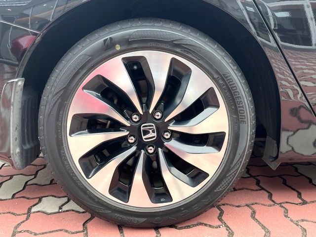 HONDA ACCORD HYBRID 2013 Image 31