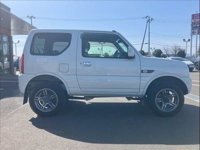 SUZUKI JIMNY 4WD 2018 Image 31