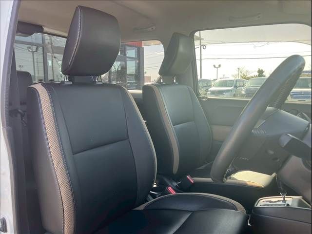 SUZUKI JIMNY 4WD 2018 Image 31