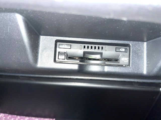 TOYOTA HARRIER 2WD 2017 Image 31