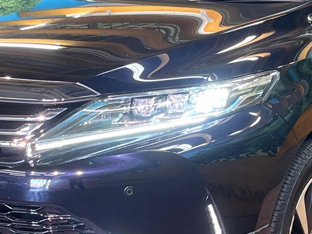 TOYOTA HARRIER 2WD 2017 Image 31