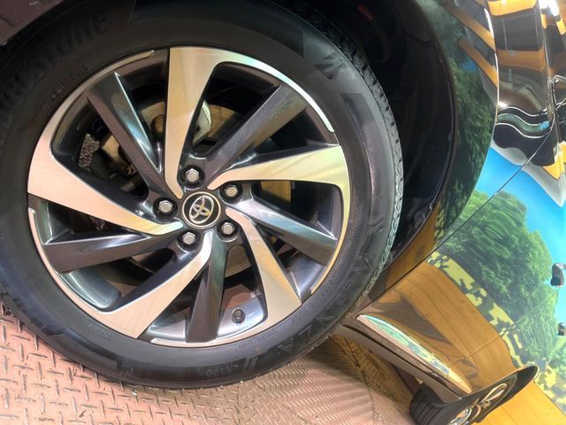 TOYOTA HARRIER 2WD 2017 Image 31