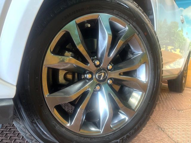 TOYOTA LEXUS NX300H AWD 2019 Image 31