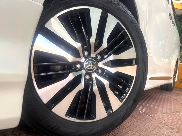 TOYOTA ALPHARD 2020 Image 31