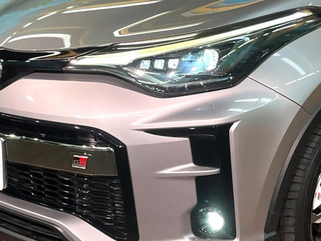 TOYOTA C-HR 2019 Image 31