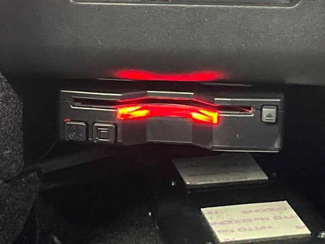 PEUGEOT 5008 2017 Image 31