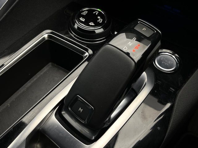 PEUGEOT 5008 2017 Image 31