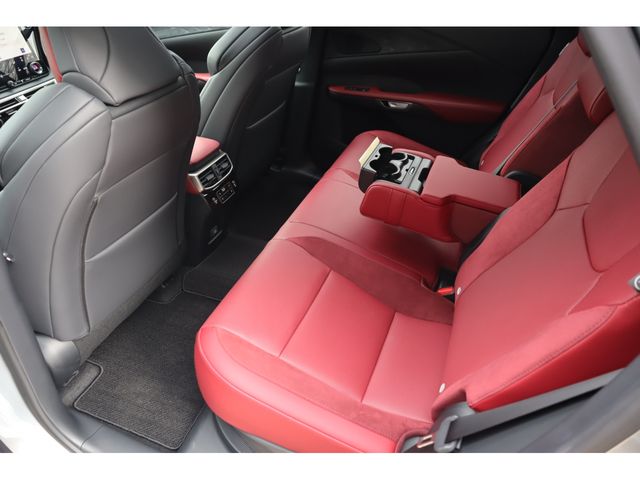 TOYOTA LEXUS RX500H 2024 Image 31