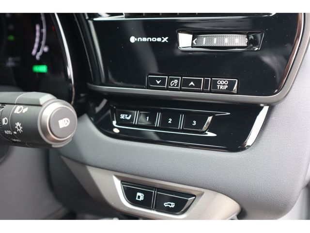 TOYOTA LEXUS RX500H 2024 Image 31