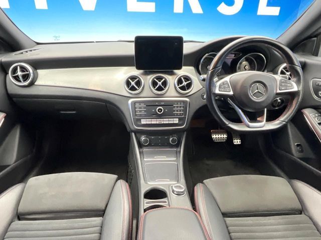 MERCEDES BENZ CLA CL 2016 Image 31