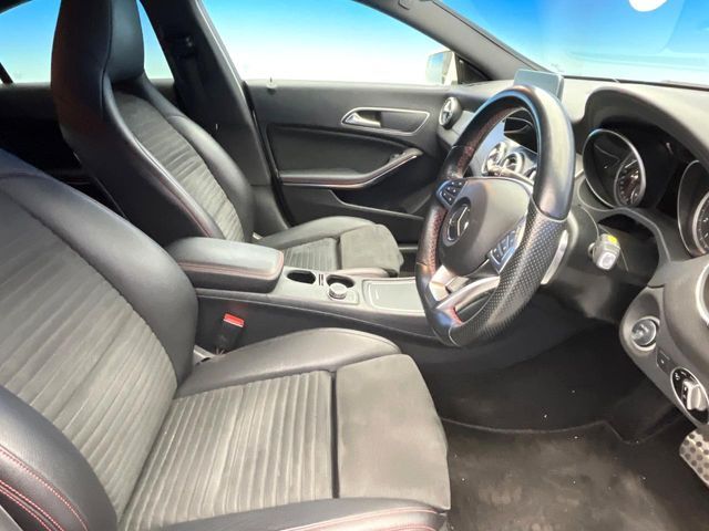 MERCEDES BENZ CLA CL 2016 Image 31