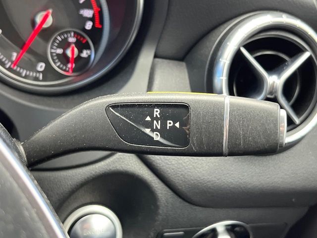 MERCEDES BENZ CLA CL 2016 Image 31