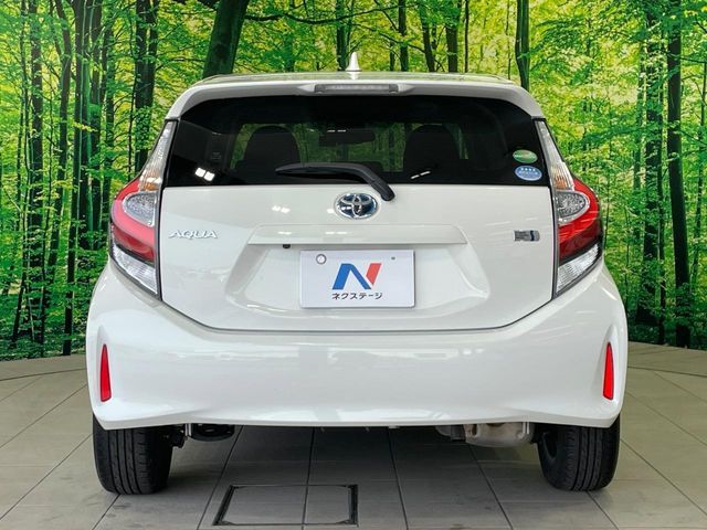 TOYOTA AQUA 2018 Image 31