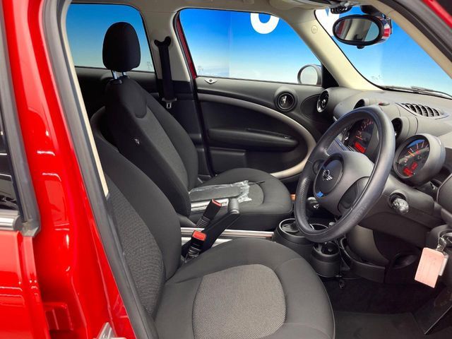 BMW MINI COOPER CROS 2017 Image 31