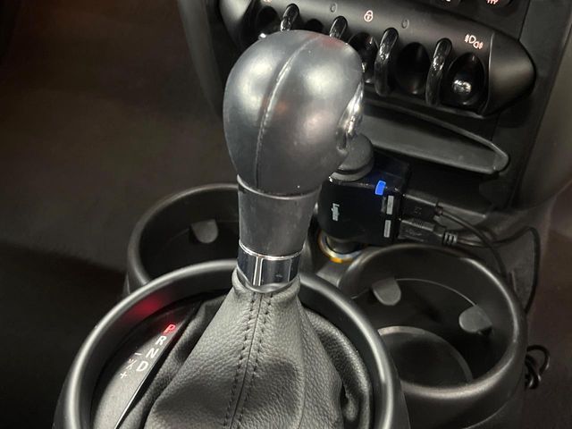 BMW MINI COOPER CROS 2017 Image 31