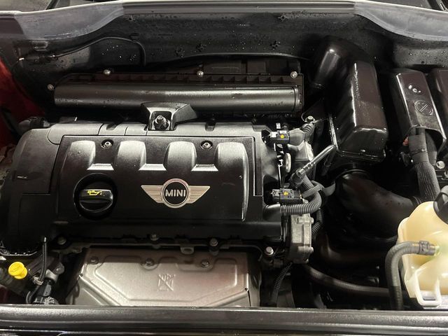 BMW MINI COOPER CROS 2017 Image 31