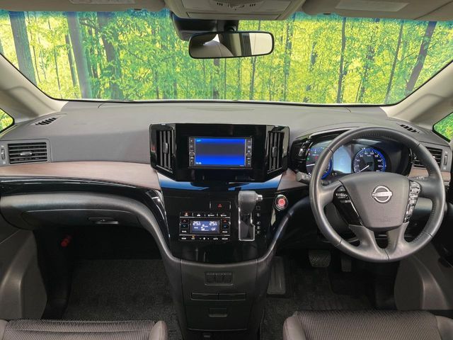 NISSAN ELGRAND 2024 Image 31