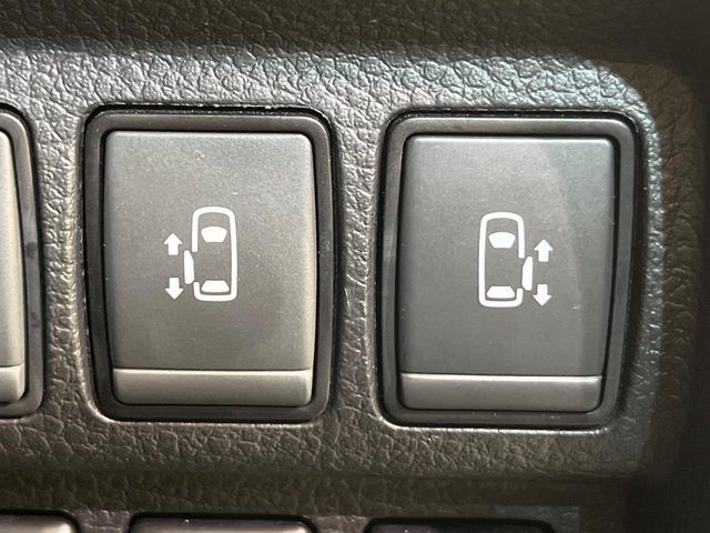 NISSAN ELGRAND 2024 Image 31