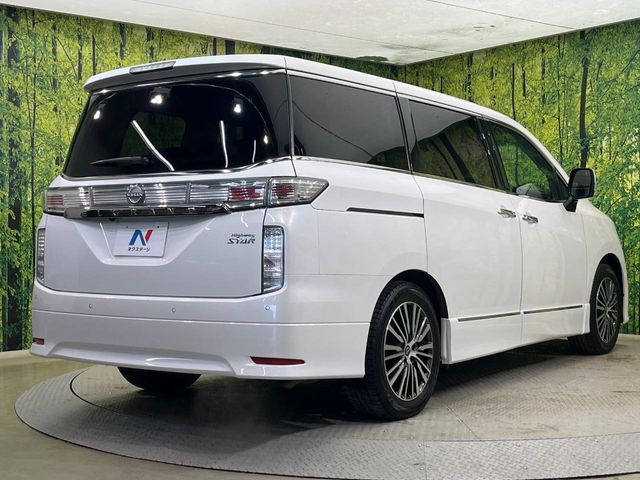 NISSAN ELGRAND 2024 Image 31